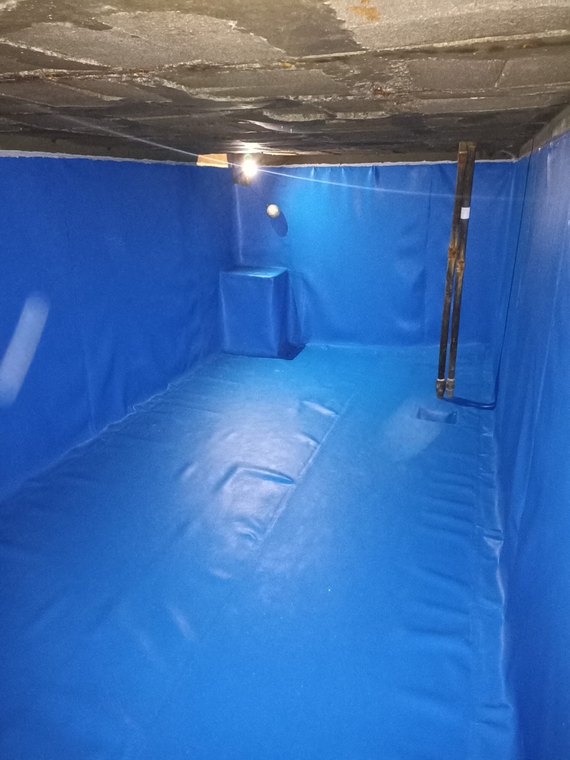 Membrana PVC en Cisterna
